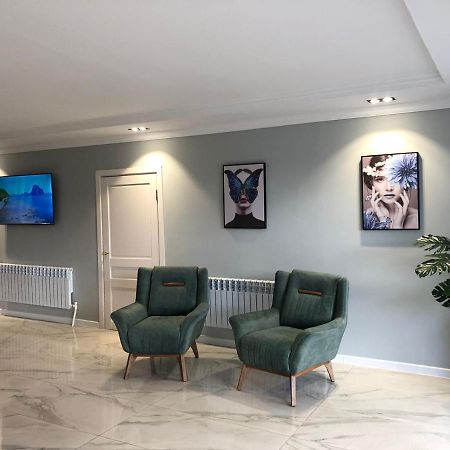 Hanym Hotel Atyraū Extérieur photo